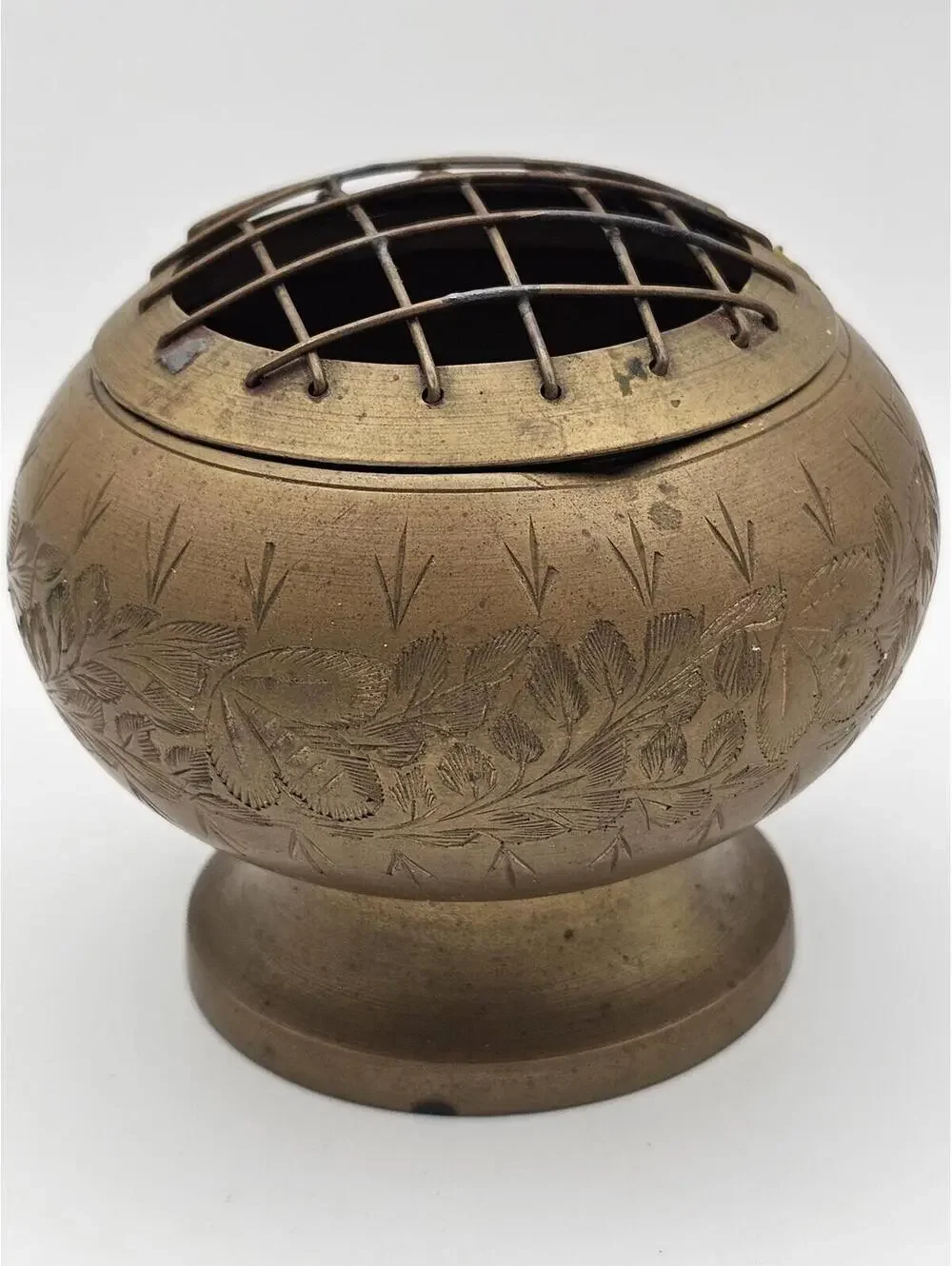 Vtg Indian Brass Flower Frog Bowl Etched Floral Ikebana Vase With Grid Insert